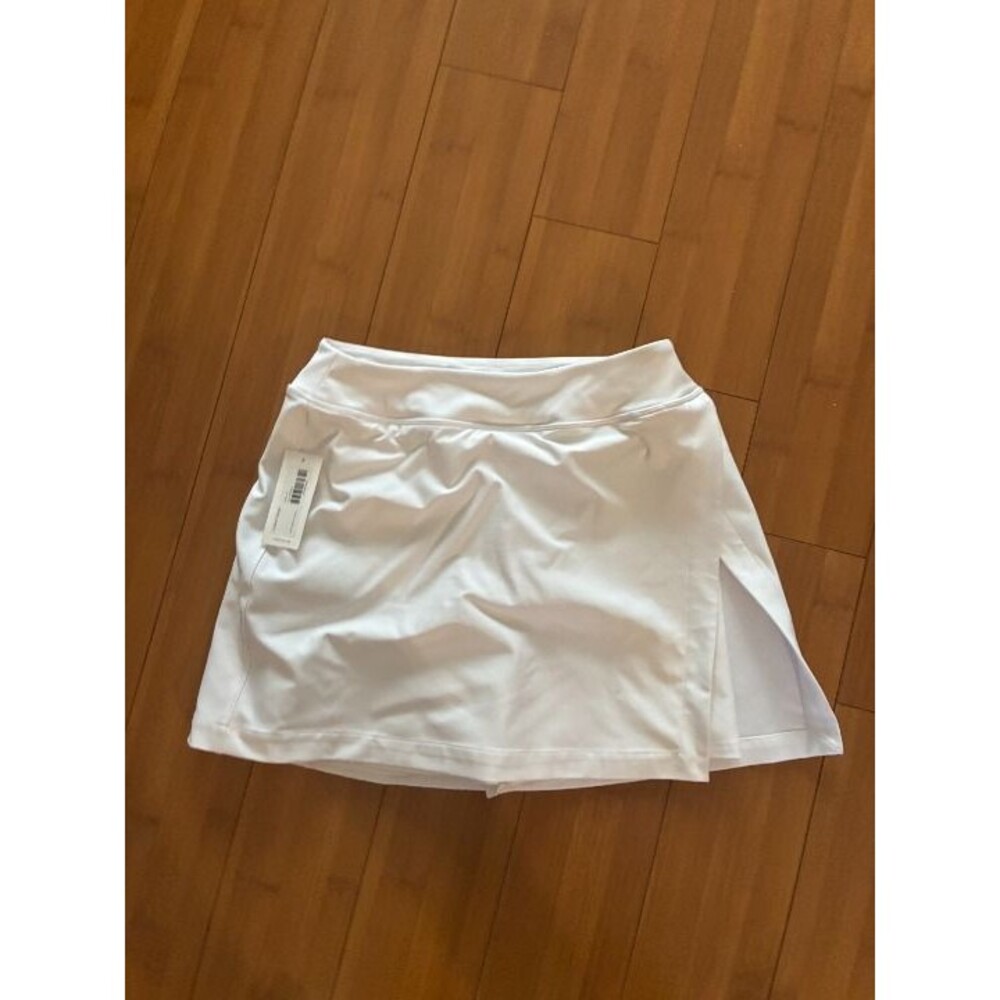 Outdoor Voices White Court Skort Tennis Skirt 4.5" - NWT Medium